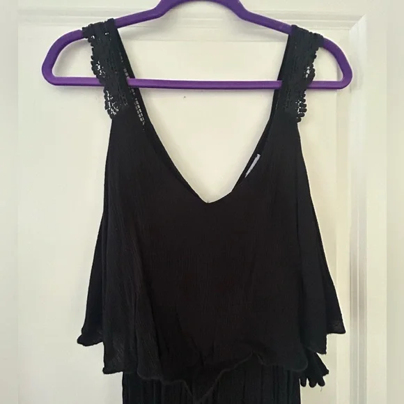 Abbeline Maxi Dress - Picture 2 of 5